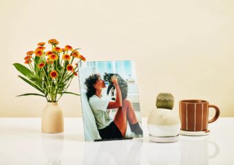 Display Your Memories and Upgrade From Frames With These Hand-Crafted, HDTV-Style Glass Prints